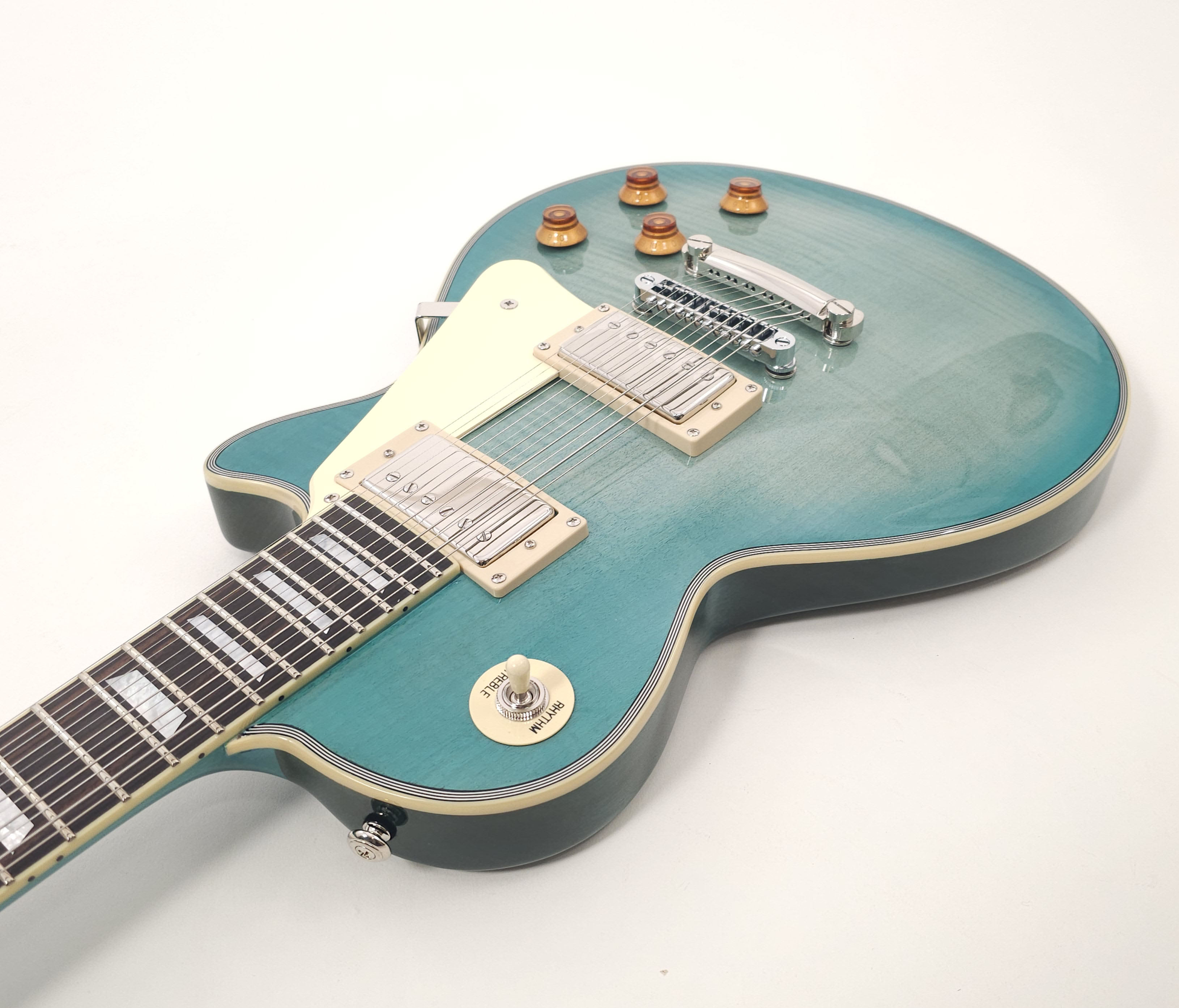 al3200mccoceanburst126.jpg