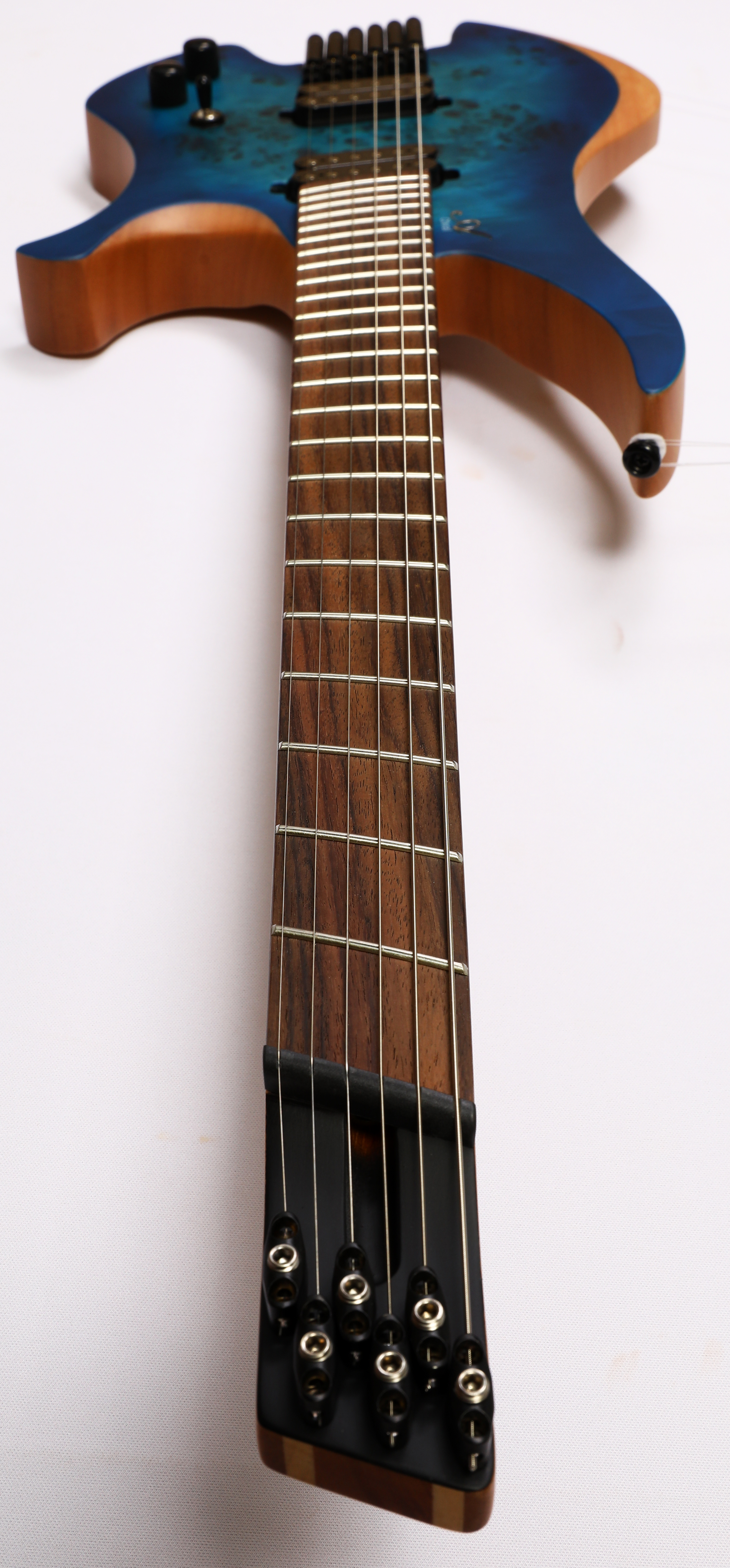 Agile Chiral Parallax 62527 RN Oceanburst Flame Headless Guitar
