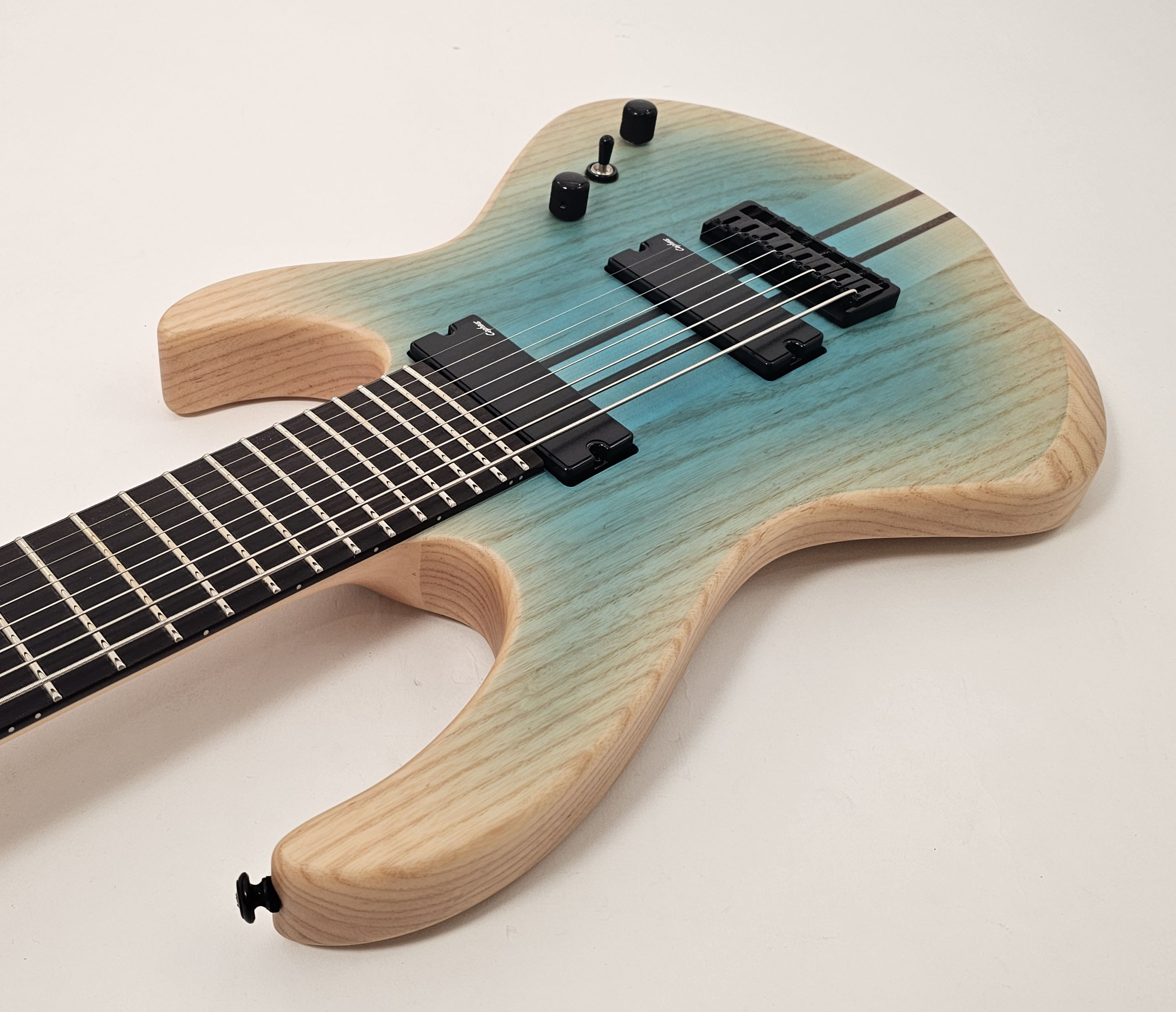 Agile Intrepid Pro 830 EB CA Blue Reverse Burst