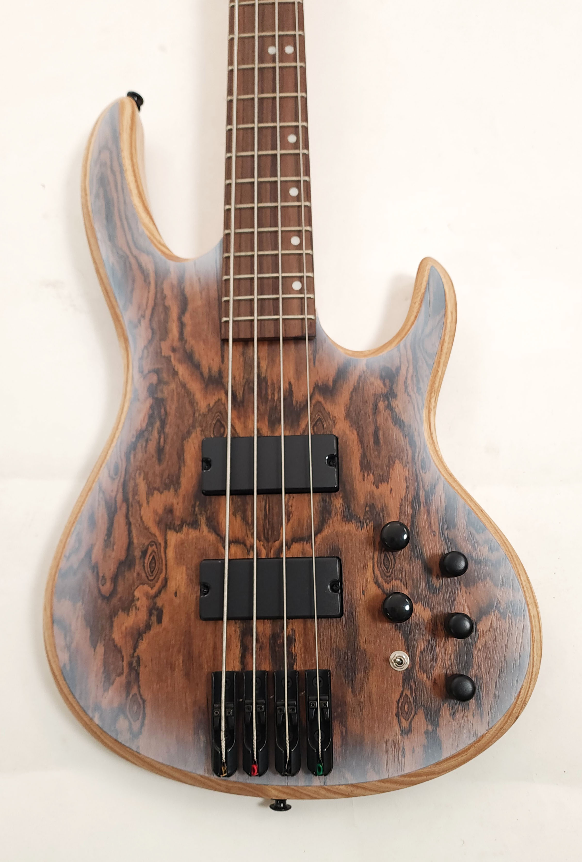 ベース FreedomCustomGuitar BraceTonBassBridge ベース FreedomCustomGuitar BraceTonBassBridge used】Freedom