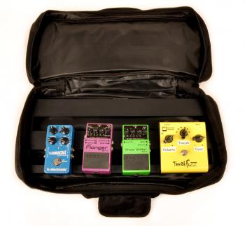 CNB PDB 100M Pedal board w/Carry Bag