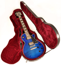 Douglas EGC-400LP Premium Black Guitar Case with Burgundy Lining