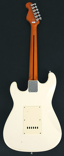 SX SST62 Short Scale Vintage White at RondoMusic.com